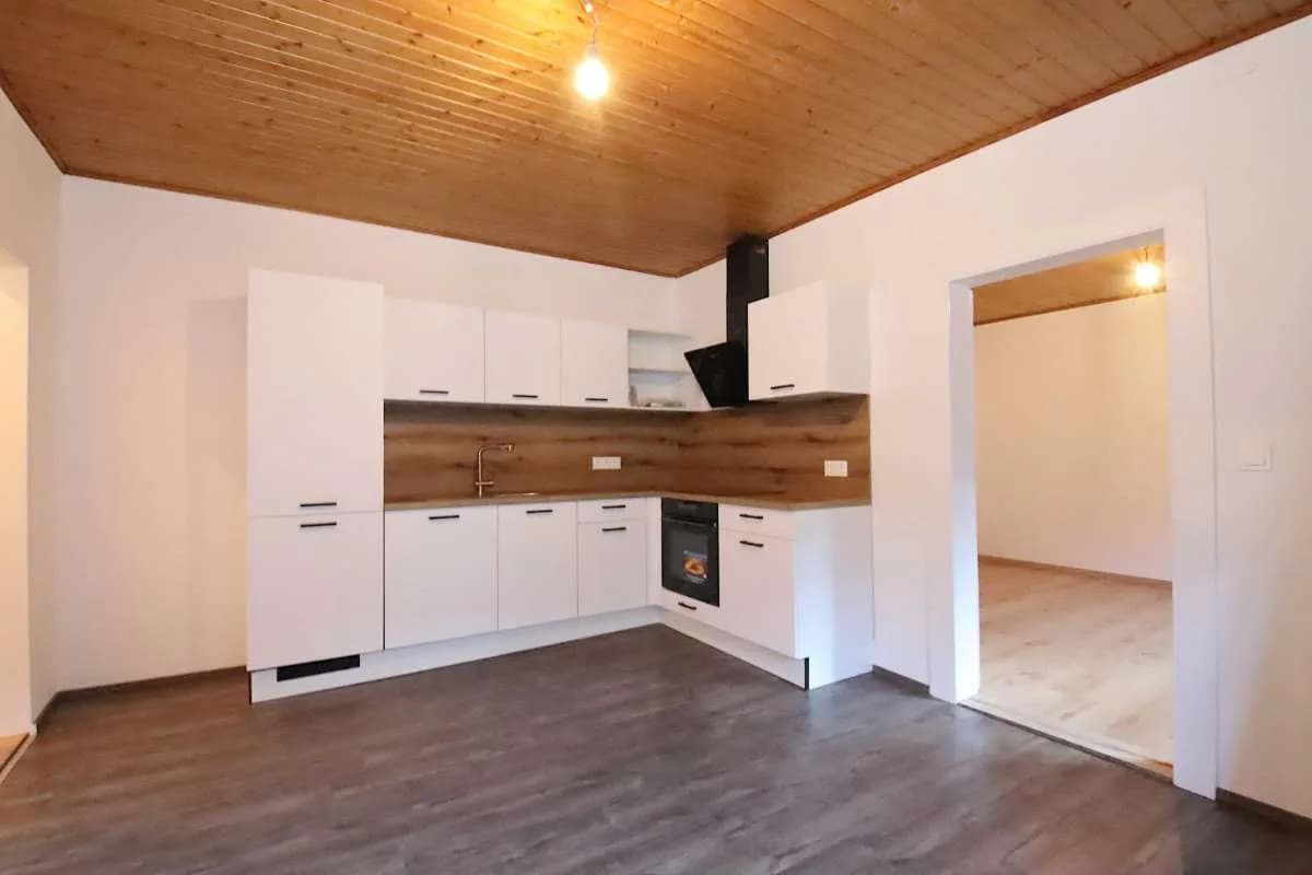 5-Zimmer-Wohnung kaufen in Leoben – 102,18 m², € 97.000 – Bild 2 von 13
