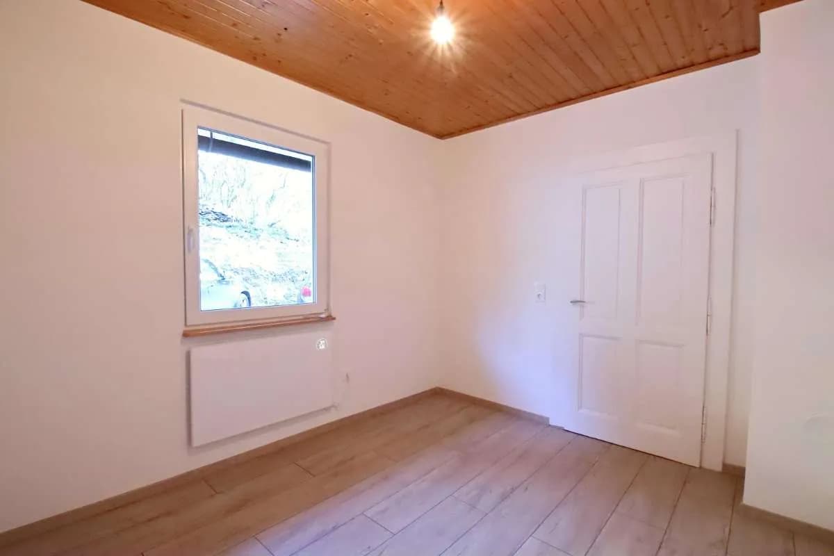 5-Zimmer-Wohnung kaufen in Leoben – 102,18 m², € 97.000 – Bild 10 von 13