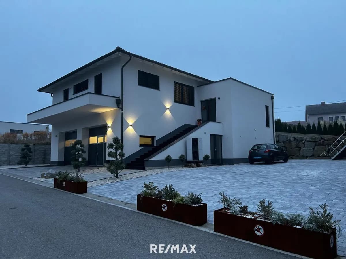 5-Zimmer-Haus kaufen in Perg – 142,2 m², € 869.000 – Bild 2 von 34