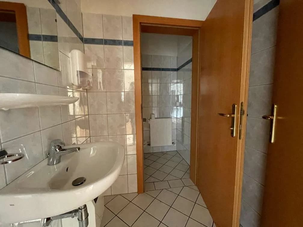 Gewerbeimmobilie mieten in Liezen – 78 m², € 528 – Bild 4 von 6