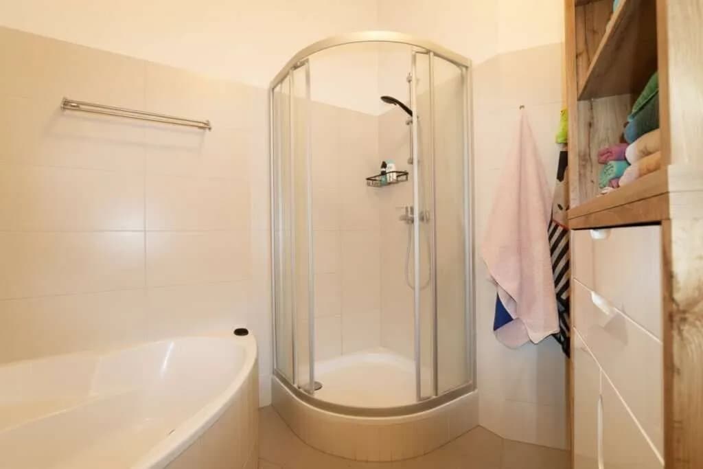 2-Zimmer-Wohnung kaufen in Baden – 70,71 m², € 209.000 – Bild 21 von 21