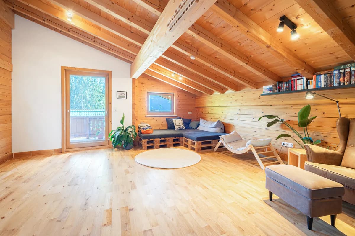 8-Zimmer-Haus kaufen in Kitzbühel – 240 m², € 1.390.000 – Bild 5 von 17