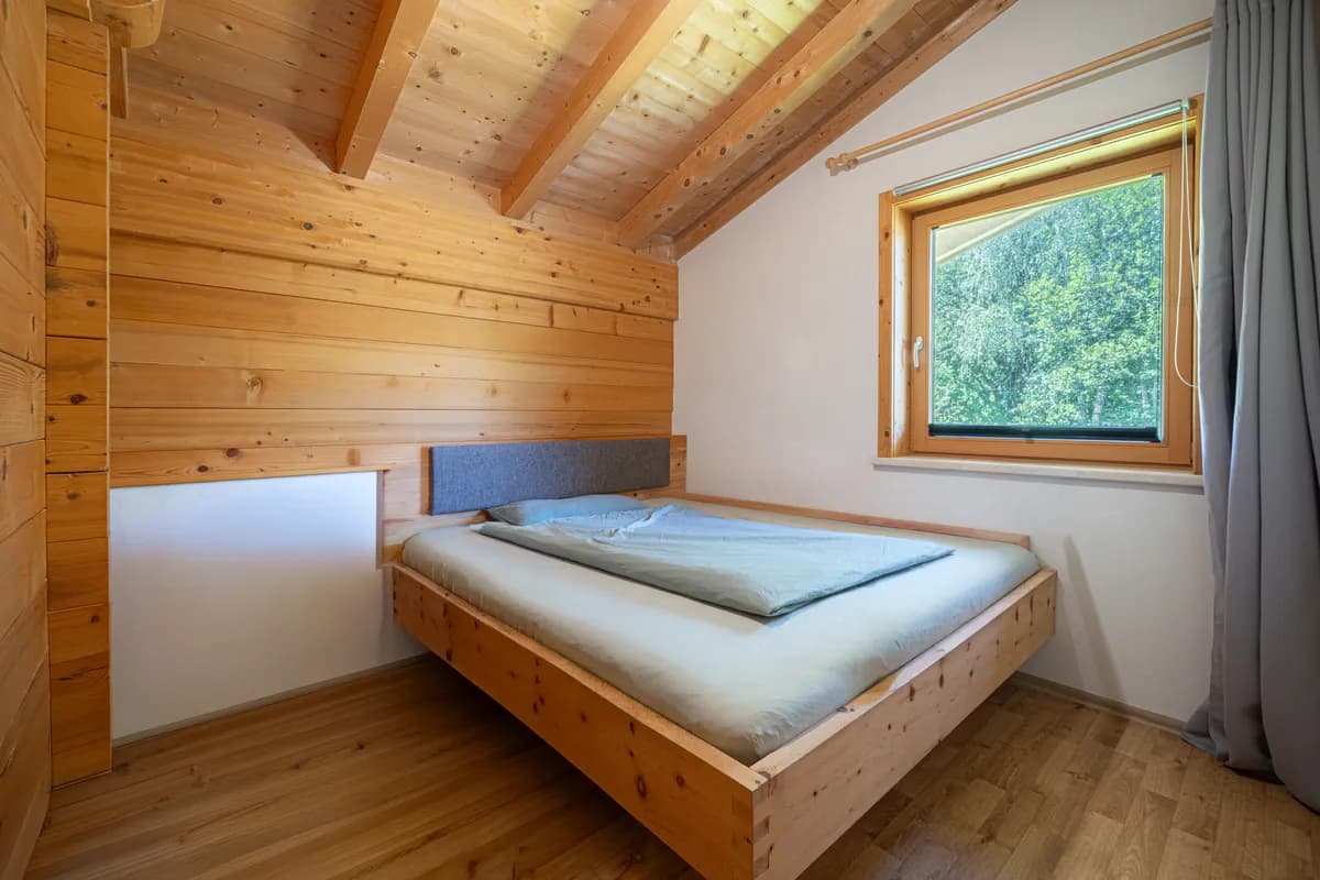 8-Zimmer-Haus kaufen in Kitzbühel – 240 m², € 1.390.000 – Bild 8 von 17