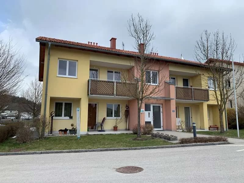 3-Zimmer-Wohnung mieten in Perg – 78,43 m², € 685 – Bild 1 von 3