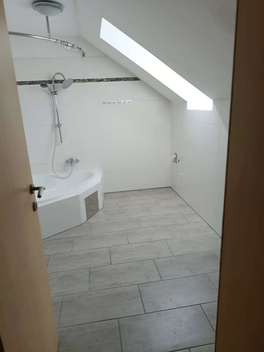 4-Zimmer-Haus mieten in Mistelbach – 130 m², € 1.690 – Bild 16 von 21