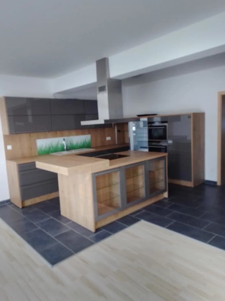 4-Zimmer-Haus mieten in Mistelbach – 130 m², € 1.510