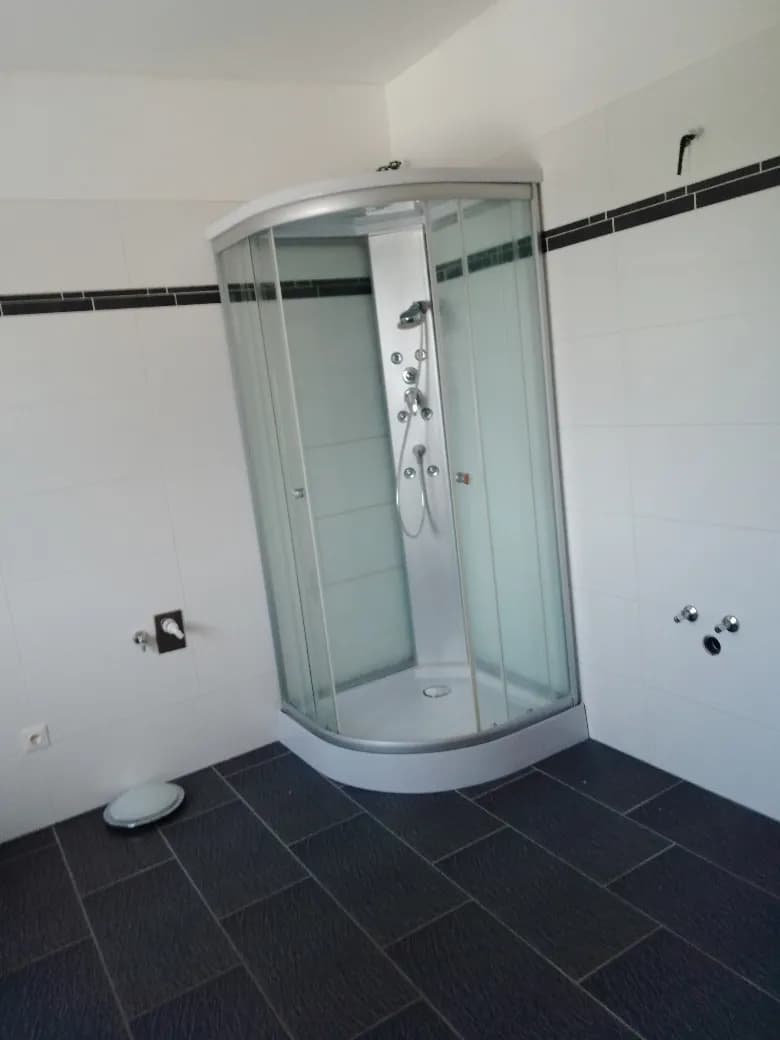 4-Zimmer-Haus mieten in Mistelbach – 130 m², € 1.510 – Bild 10 von 16