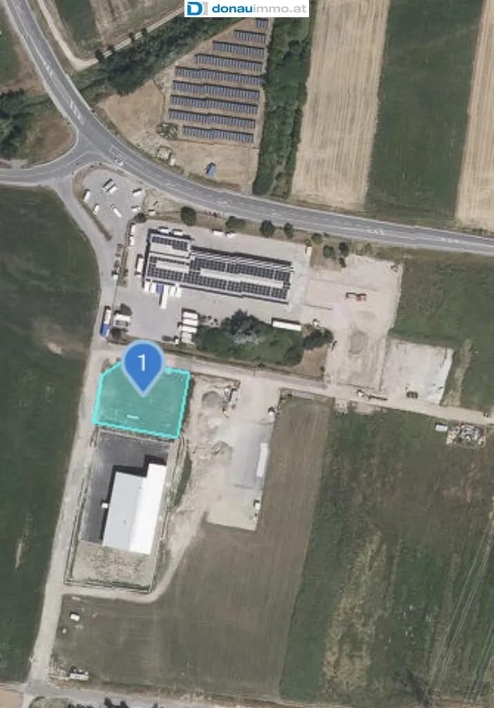 Immobilie mieten in Sankt Pölten Land – 1 600 m², € 2
