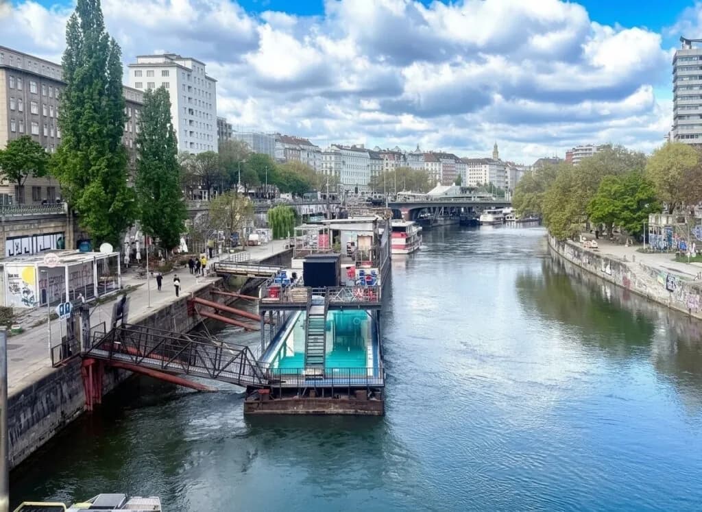 1-Zimmer-Gewerbeimmobilie mieten in Wien – 83,6 m², € 1.574 – Bild 2 von 24