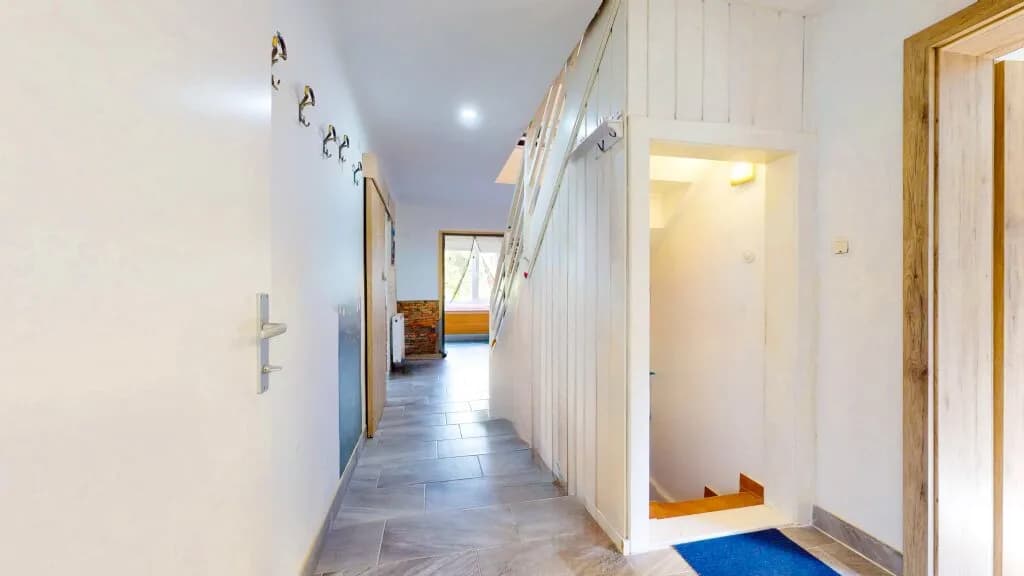 6-Zimmer-Haus kaufen in Klagenfurt – 145,1 m², € 539.000 – Bild 3 von 23