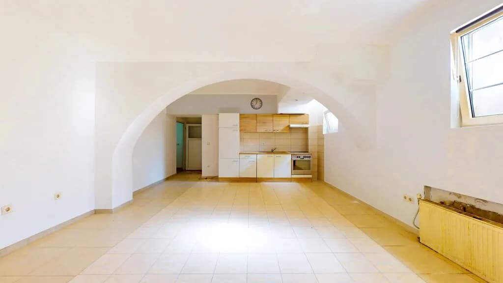 Gewerbeimmobilie kaufen in Klagenfurt – 85 m², € 39.000 – Bild 4 von 11