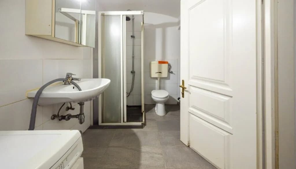 Gewerbeimmobilie kaufen in Klagenfurt – 85 m², € 39.000 – Bild 6 von 11