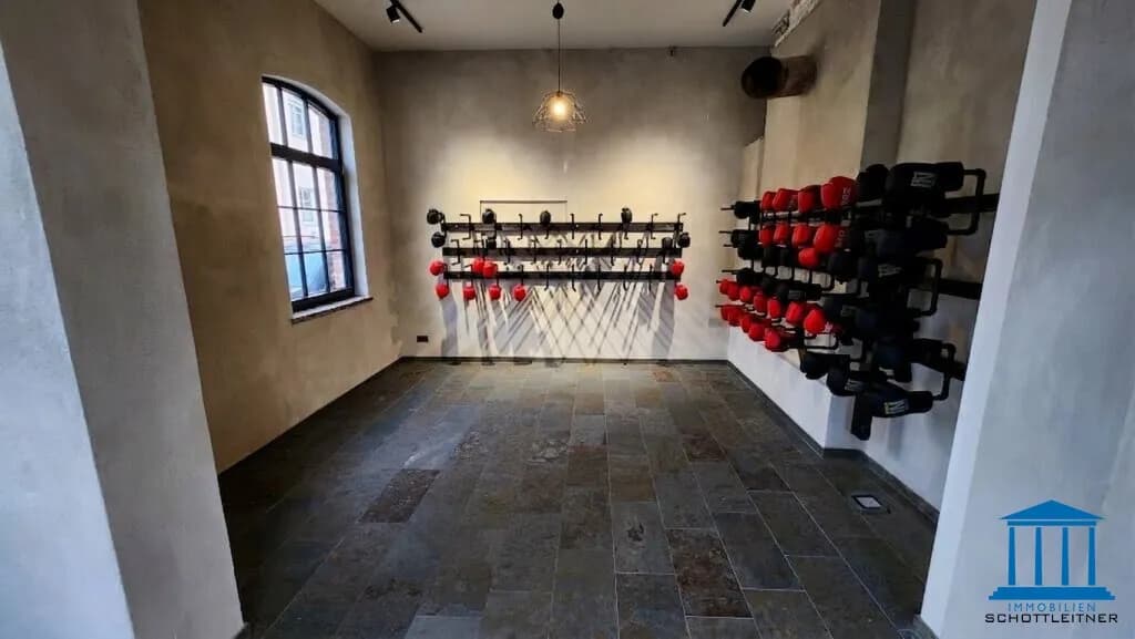 Immobilie kaufen in Wiener Neustadt – 650 m², € 958.800 – Bild 24 von 33