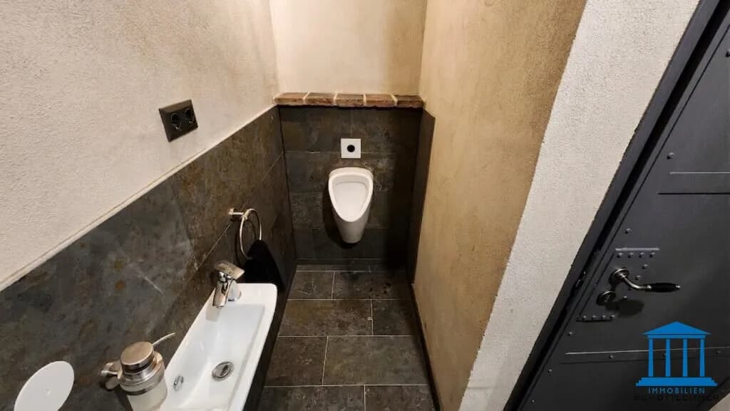 Immobilie kaufen in Wiener Neustadt – 650 m², € 958.800 – Bild 27 von 33