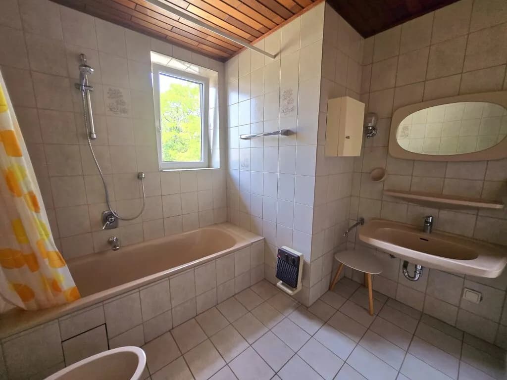 6-Zimmer-Gewerbeimmobilie kaufen in Hollabrunn – 169,22 m², € 499.000 – Bild 21 von 25
