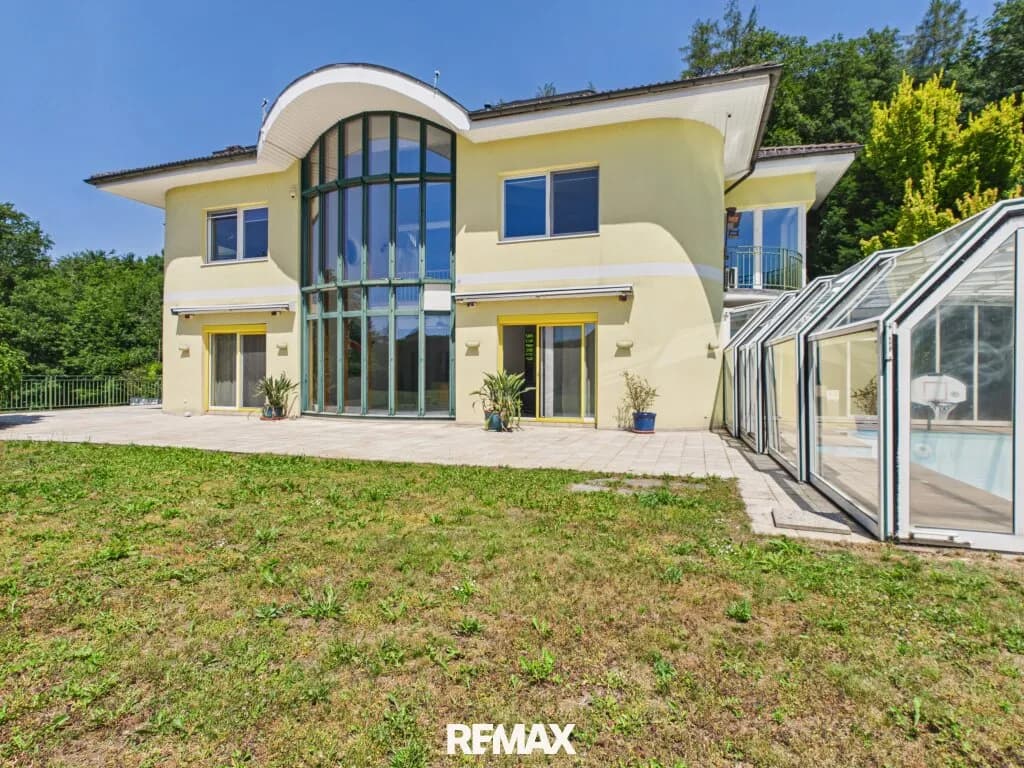 8-Zimmer-Immobilie kaufen in Sankt Pölten Land – 370 m², € 998.000
