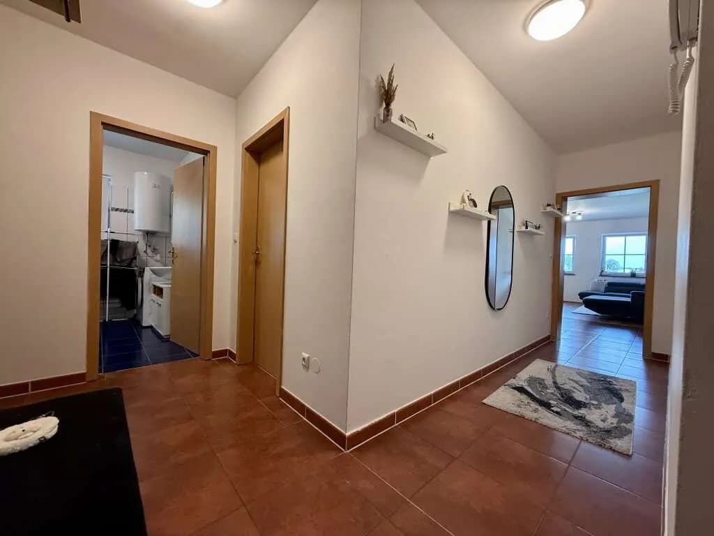Gewerbeimmobilie kaufen in Vöcklabruck – 366 m², € 769.000 – Bild 16 von 21