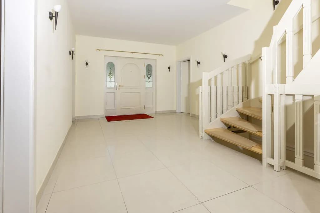 10-Zimmer-Immobilie kaufen in Vöcklabruck – 270 m², € 1.770.000 – Bild 14 von 34