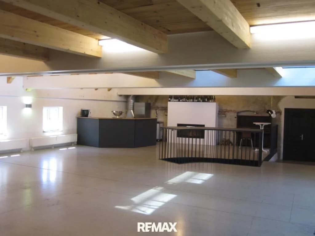 Immobilie mieten in Linz Land – 200 m², € 1.000 – Bild 7 von 11