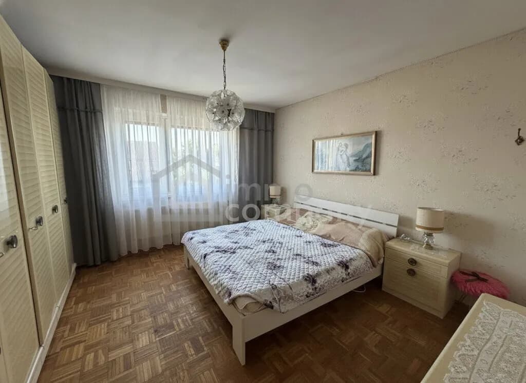 7-Zimmer-Haus kaufen in Wien – 170 m², € 690.000 – Bild 3 von 10