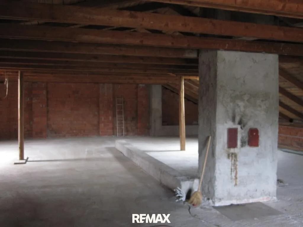 Gewerbeimmobilie mieten in Wels-Land – 200 m² – Bild 3 von 4