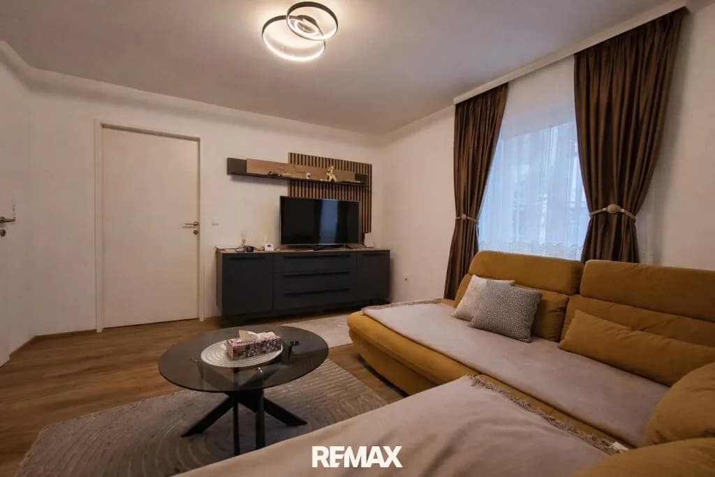 9-Zimmer-Gewerbeimmobilie kaufen in Linz Land – 210 m², € 560.000 – Bild 4 von 14