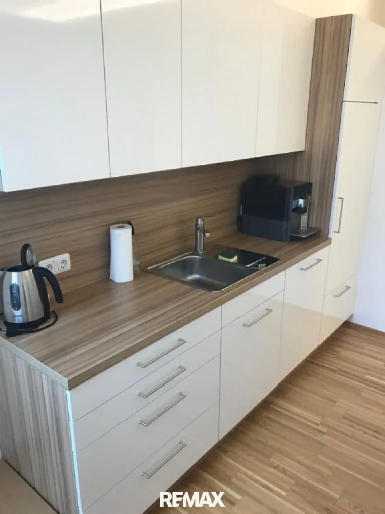3-Zimmer-Gewerbeimmobilie mieten in Linz Land – 100 m² – Bild 6 von 7