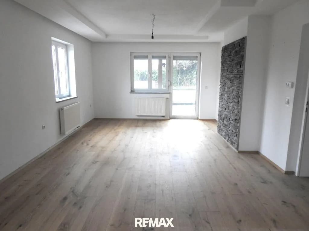 4-Zimmer-Wohnung mieten in Perg – 92,42 m², € 1.262 – Bild 2 von 7