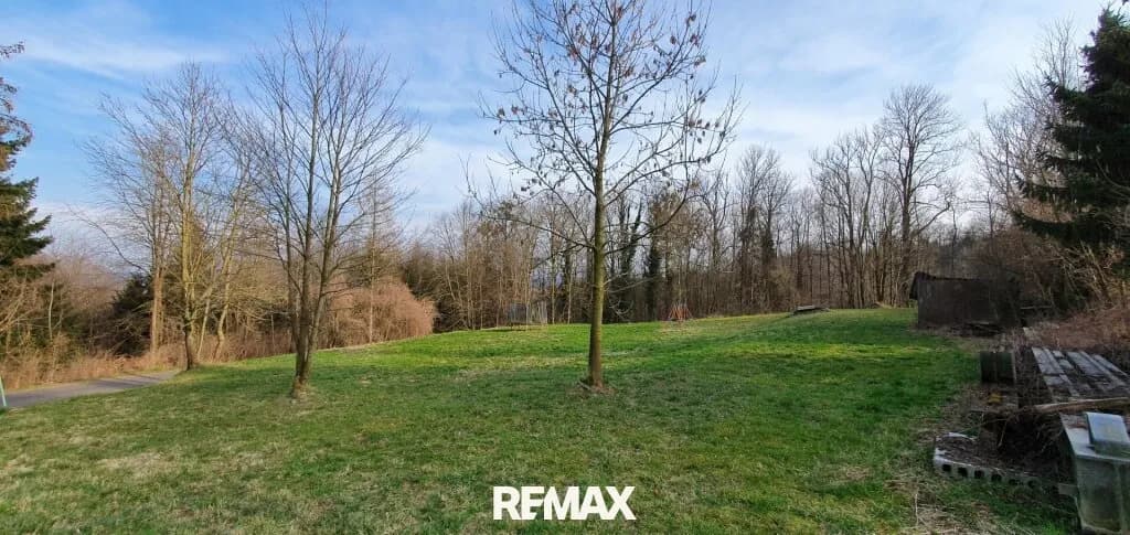 Immobilie kaufen in Linz Land – 3 317 m², € 329.000 – Bild 1 von 8