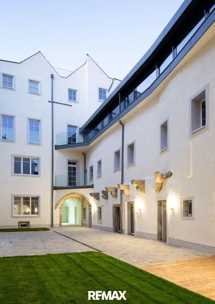 Gewerbeimmobilie kaufen in Linz Land – 1 350 m²