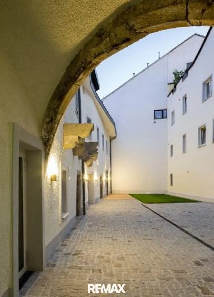 Gewerbeimmobilie kaufen in Linz Land – 1 350 m² – Bild 2 von 29