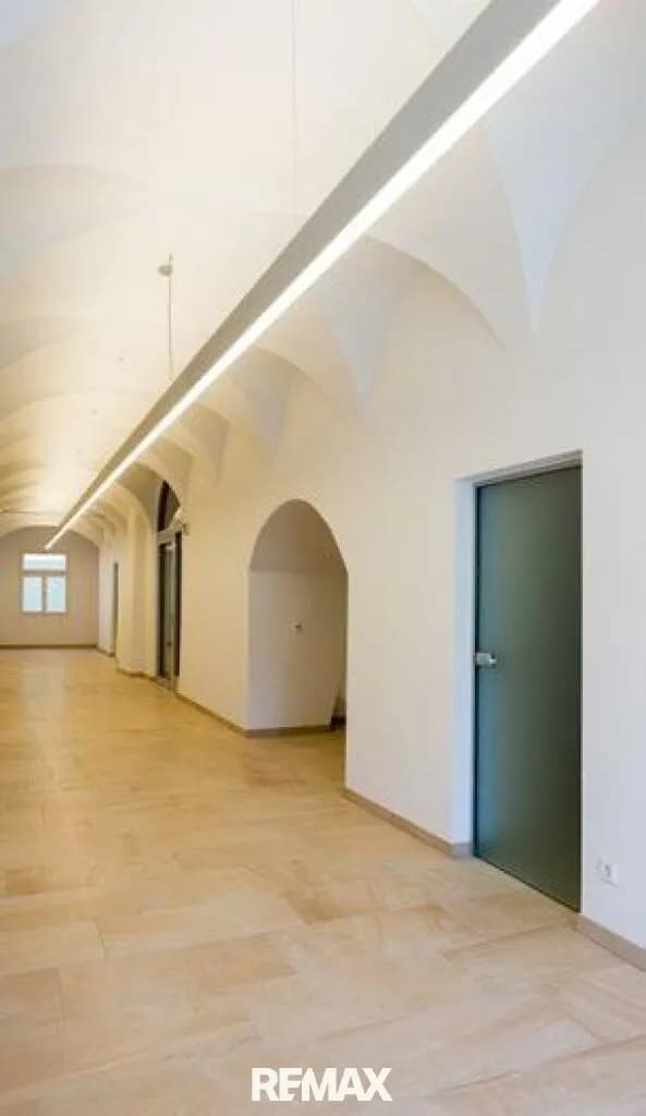 Gewerbeimmobilie kaufen in Linz Land – 1 350 m² – Bild 16 von 29