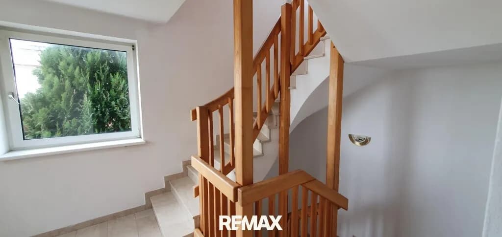 Gewerbeimmobilie kaufen in Perg – 329 m², € 549.000 – Bild 3 von 11