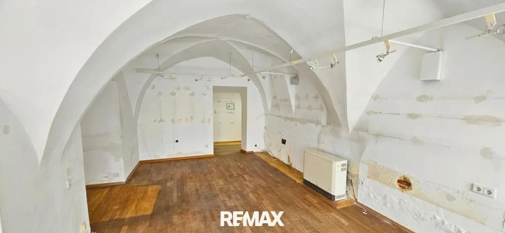 Gewerbeimmobilie mieten in Linz Land – 70 m², € 590 – Bild 5 von 8