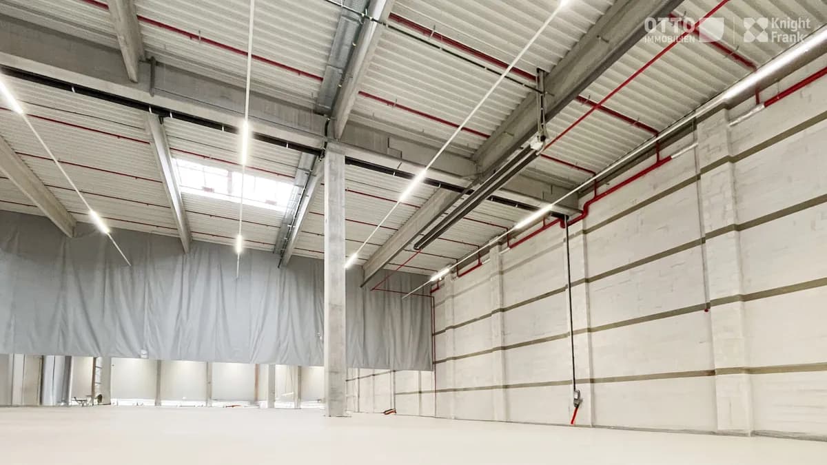 Gewerbeimmobilie mieten in Bruck an der Leitha – 5 934 m² – Bild 2 von 10