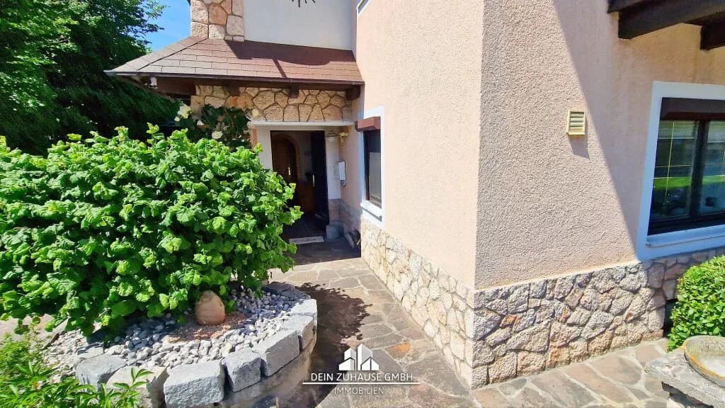 7-Zimmer-Haus kaufen in Vöcklabruck – 180 m², € 498.000 – Bild 4 von 33
