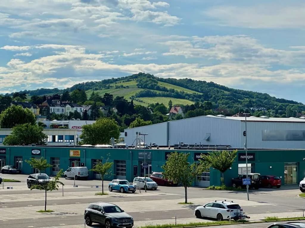 Gewerbeimmobilie mieten in Tulln – 415 m², € 4.004 – Bild 6 von 14