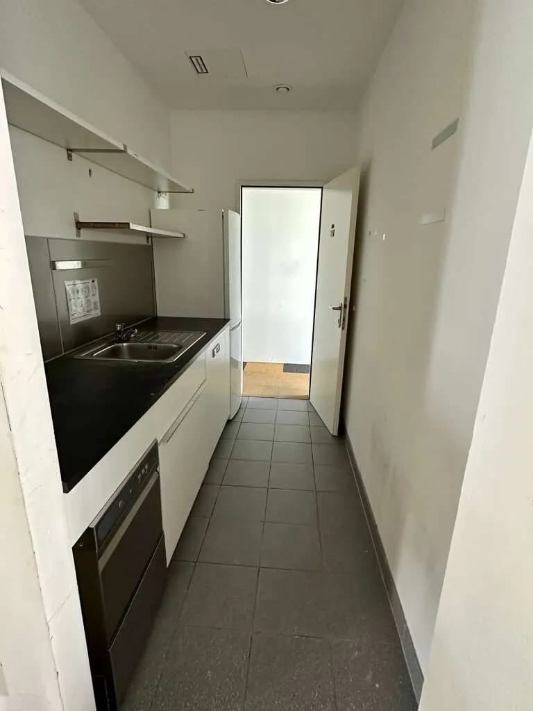 Gewerbeimmobilie mieten in Tulln – 415 m², € 4.004 – Bild 8 von 14