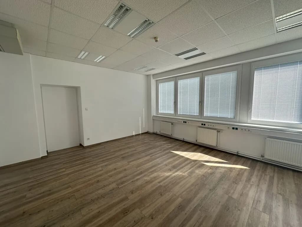 3-Zimmer-Gewerbeimmobilie mieten in Wien – 68 m², € 1.504 – Bild 3 von 13