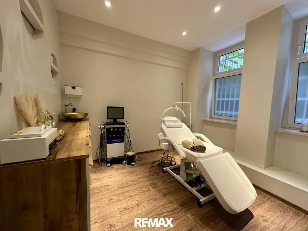 Gewerbeimmobilie mieten in Wien – 191 m², € 4.354 – Bild 2 von 12