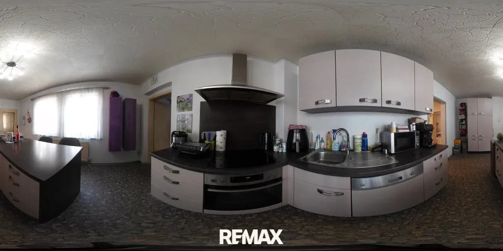 9-Zimmer-Haus kaufen in Neunkirchen – 268 m², € 249.000 – Bild 22 von 27