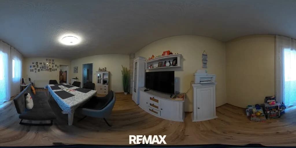 9-Zimmer-Haus kaufen in Neunkirchen – 268 m², € 249.000 – Bild 23 von 27