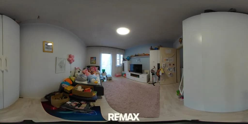 9-Zimmer-Haus kaufen in Neunkirchen – 268 m², € 249.000 – Bild 26 von 27