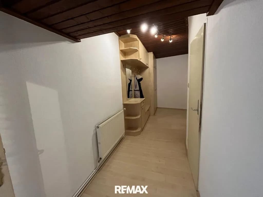 2-Zimmer-Wohnung kaufen in Neunkirchen – 57 m², € 105.000 – Bild 8 von 20