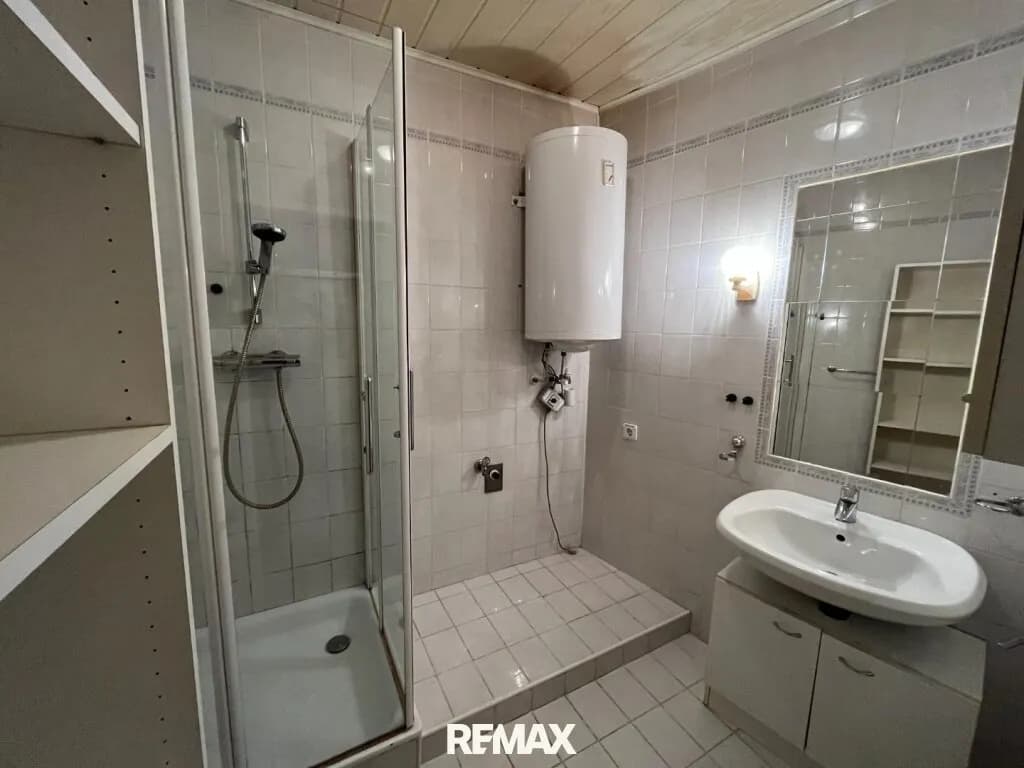 2-Zimmer-Wohnung kaufen in Neunkirchen – 57 m², € 105.000 – Bild 10 von 20