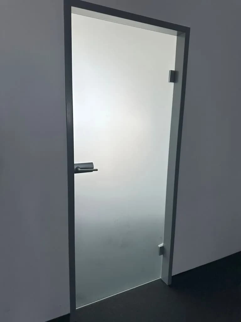 6-Zimmer-Gewerbeimmobilie mieten in Mödling – 210 m², € 2.643 – Bild 8 von 13