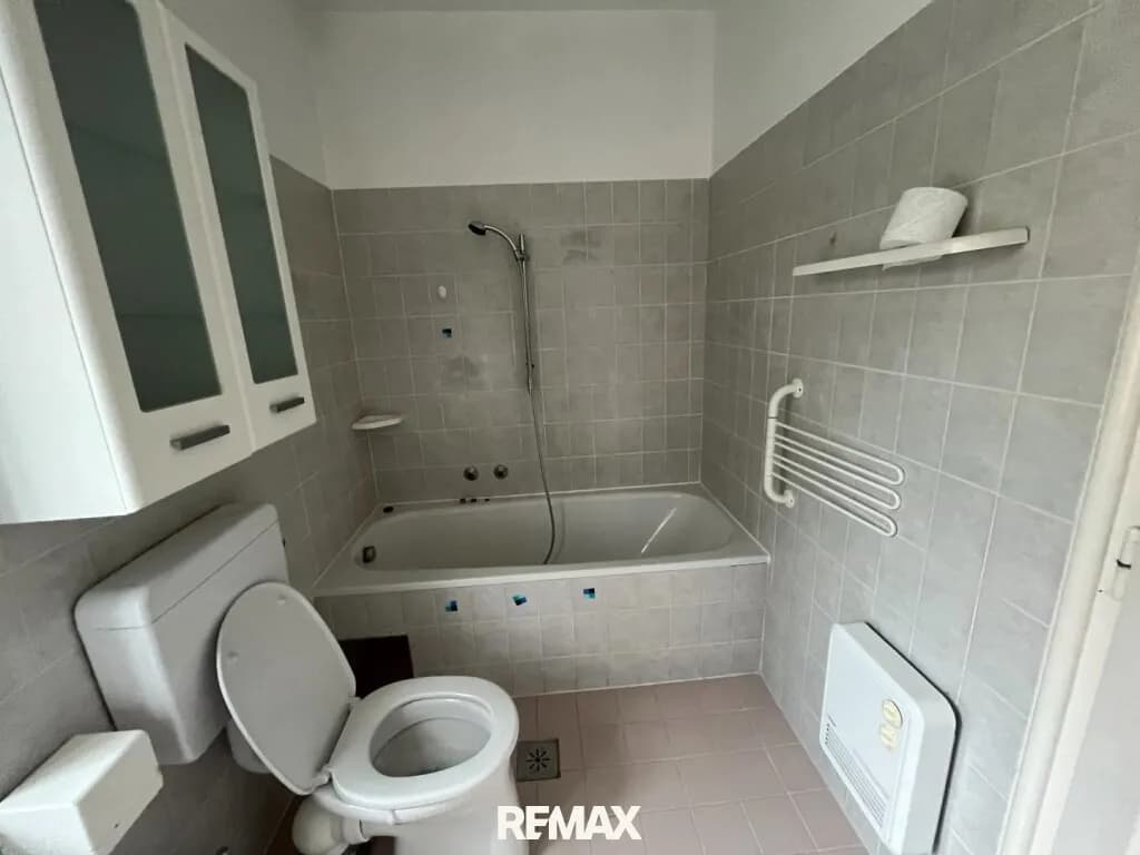 5-Zimmer-Haus kaufen in Neunkirchen – 141 m², € 299.000 – Bild 10 von 17
