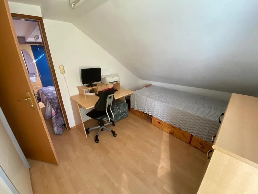 Haus kaufen in Wiener Neustadt – 125 m², € 349.900 – Bild 3 von 22