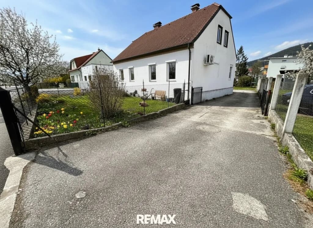 3-Zimmer-Haus kaufen in Neunkirchen – 104 m², € 270.000