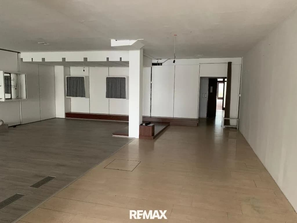Gewerbeimmobilie mieten in Mattersburg – 200 m², € 981 – Bild 3 von 4